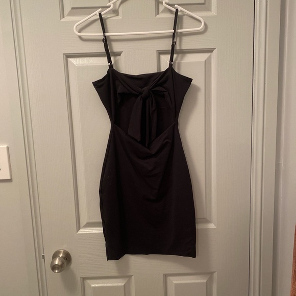 Black Dress - Picture 2 of 2
